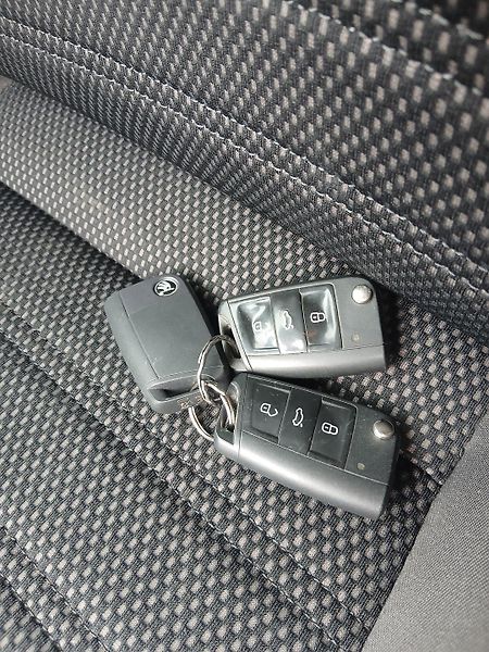Škoda Octavia 2.0 TDi SCOUT 1.MAJ ČR - fotka 27 z 38