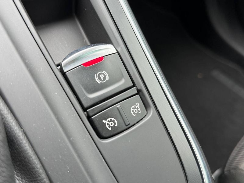 Renault Scénic (2019) 1.7 DCi 88 kW Intens EDC - fotka 20 z 23