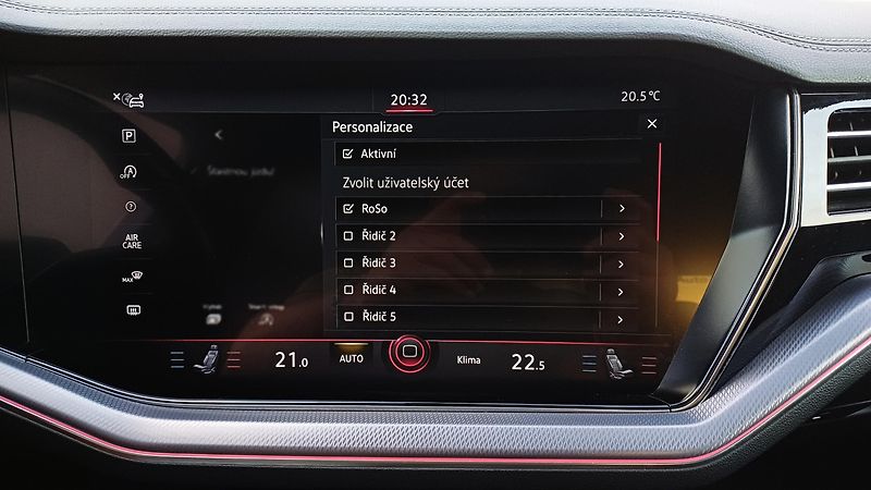 Volkswagen Touareg TSI 250kW R-LINE - fotka 27 z 33