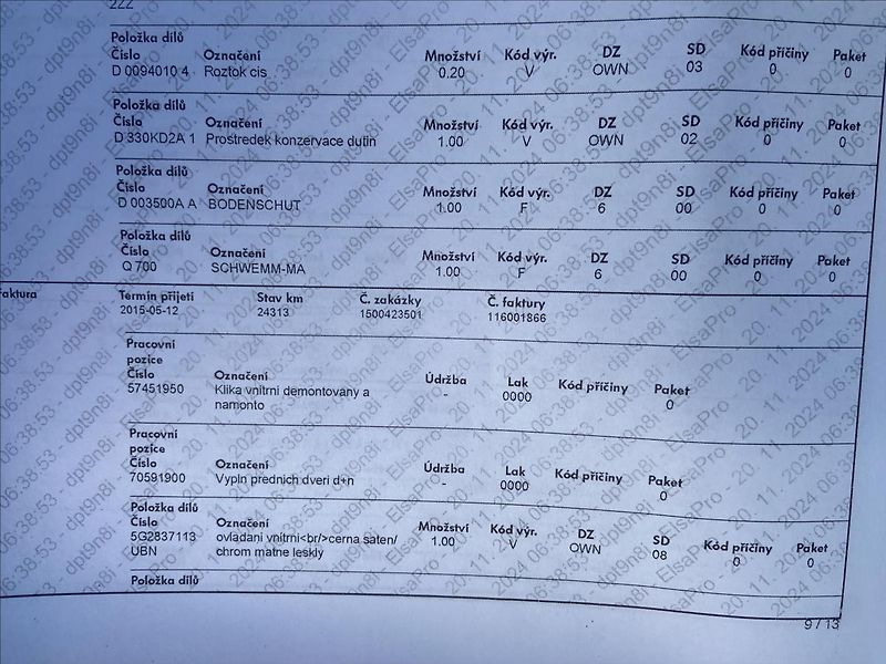 Volkswagen Golf 1,2 TSi  P+Z Senzory,Klimatiza - fotka 40 z 43