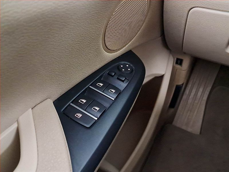 BMW X3 (2014) xDrive20d, 4X4, Automat, Kůže - fotka 21 z 21