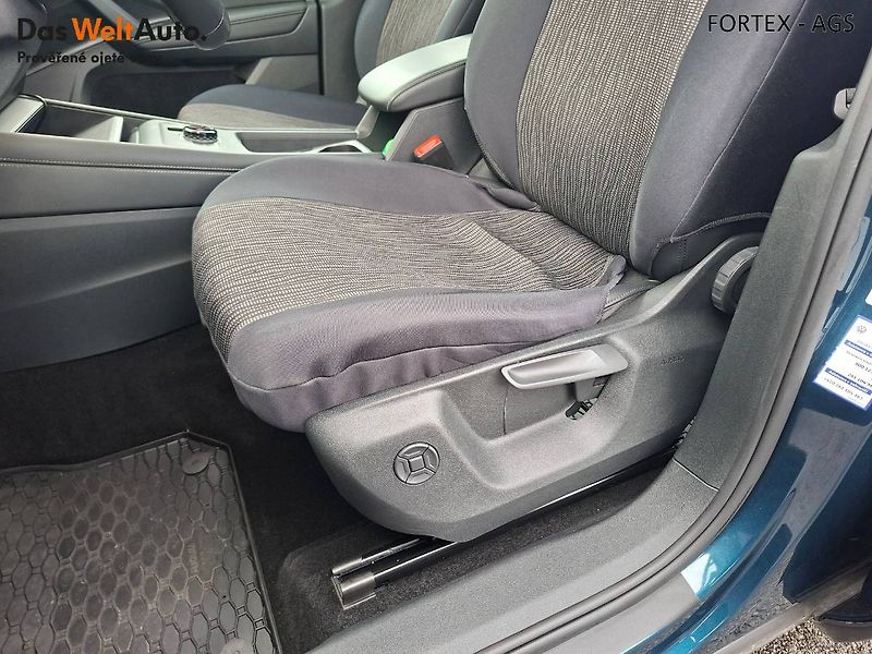 Volkswagen Tiguan (2024) 2.0 TDI,110kW,DSG,Webasto,Tažn - fotka 11 z 30