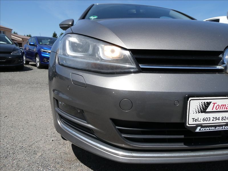 Volkswagen Golf 1,4 TSi 103kW DSG, webasto - fotka 5 z 51