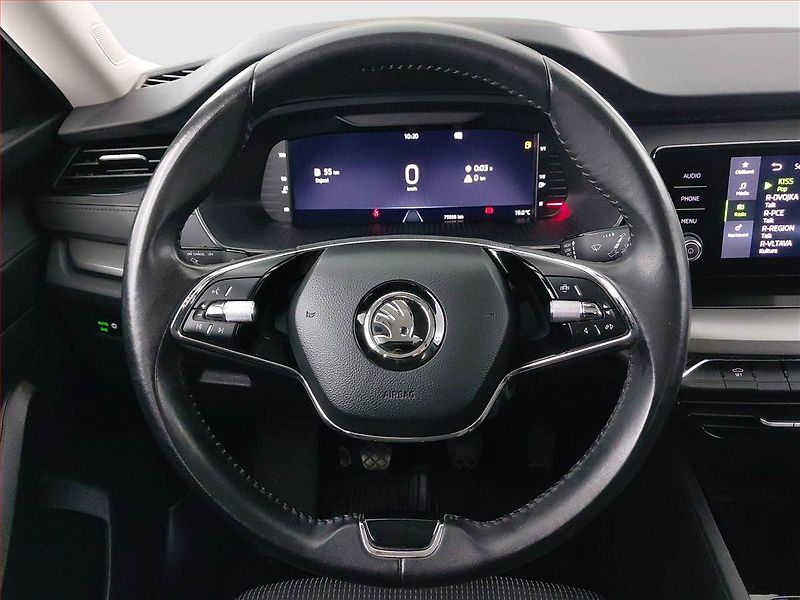 Škoda Octavia (2023) Ambition 2.0 TDI, ČR,1.maj - fotka 19 z 20