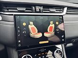 Jaguar F-Pace 3,0 D300 R-Dynamic SE AT ČR DP - náhled 22