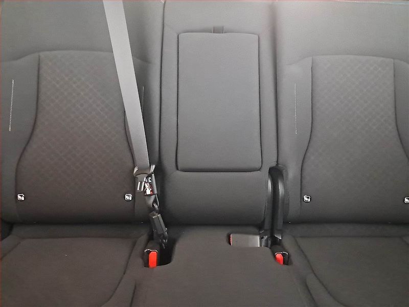 Kia Sportage (2022) 1.6 T-GDI - fotka 10 z 19
