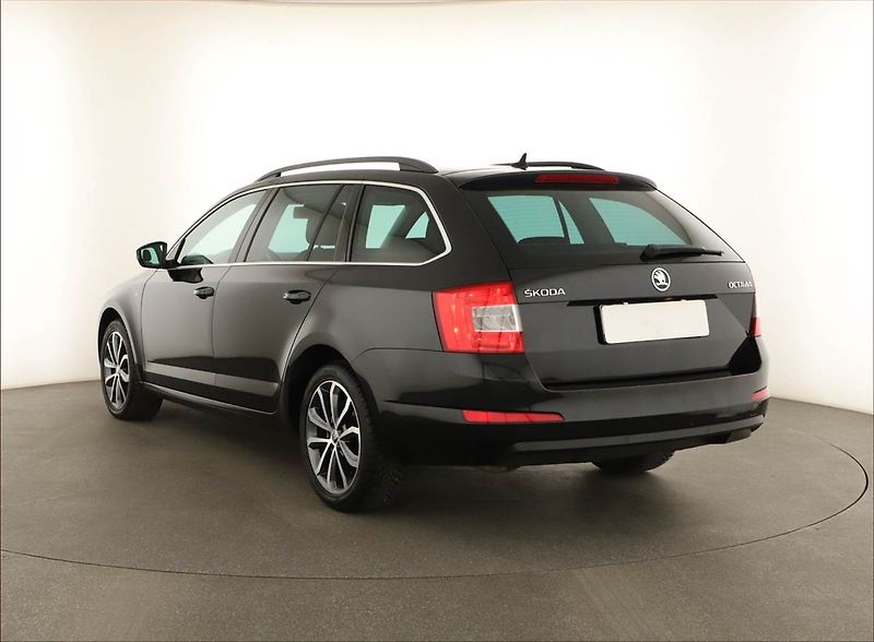 Škoda Octavia (2016) 1.4 TSI, Automat, Serv.kniha - fotka 4 z 15