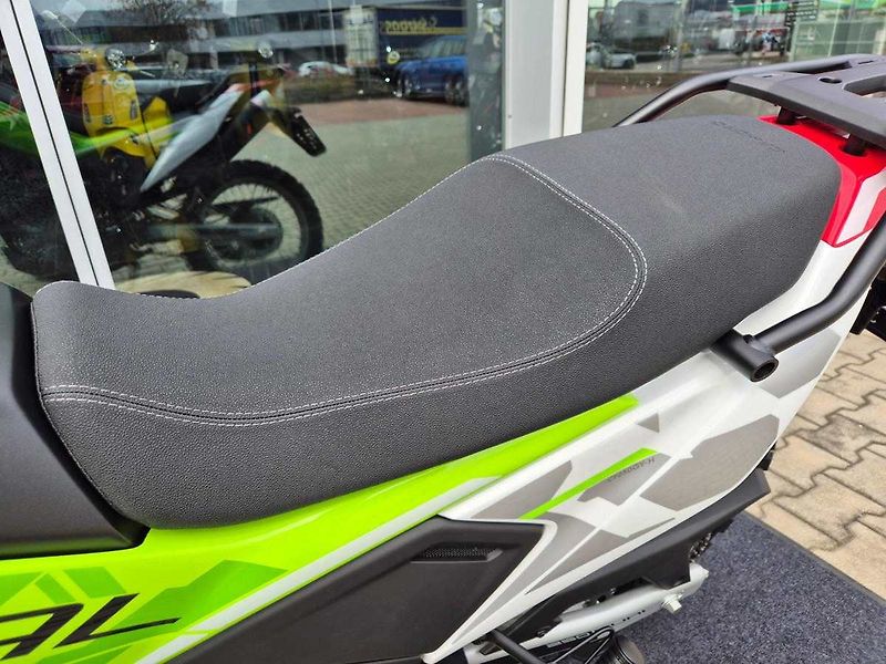 CFMOTO (2026) 250 Dual Sport - fotka 14 z 43
