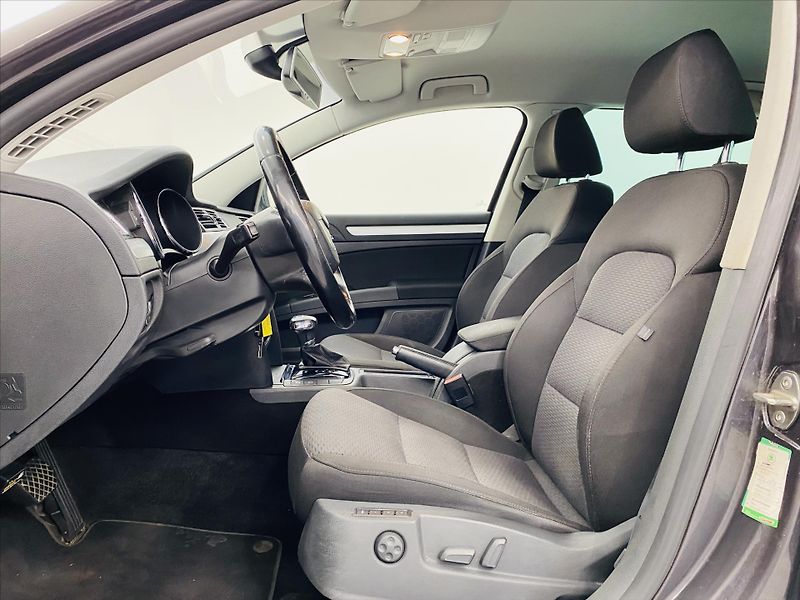 Škoda Superb 2,0 TDI DSG 103kW Bi-Xenon Ele - fotka 5 z 26