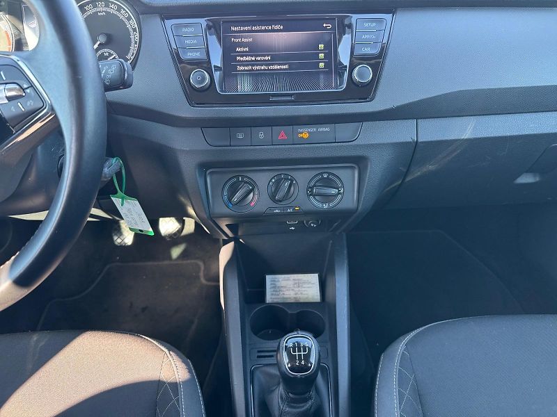 Škoda Fabia (2022) AMBITION 1.0TSI 70kW CZ DPH - fotka 10 z 11