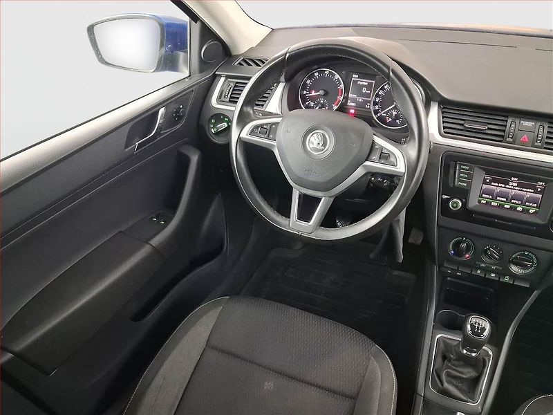 Škoda Rapid (2016) Spaceback 1.2 TSI, Serv.kniha - fotka 7 z 18