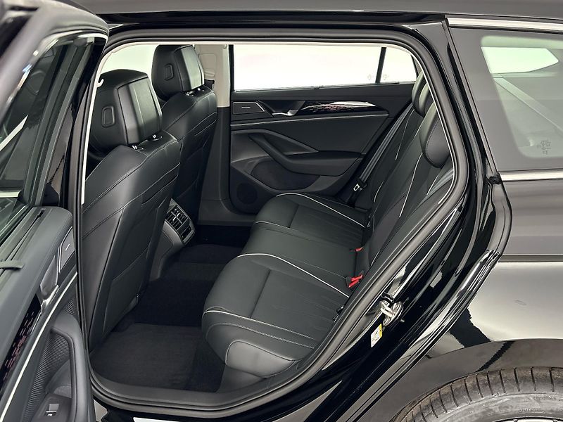 Volkswagen Passat (2025) Kombi - fotka 8 z 30