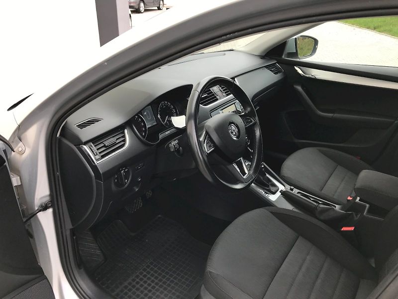 Škoda Octavia (2016) COM STYLE TD81/1.6 7AG - fotka 17 z 24