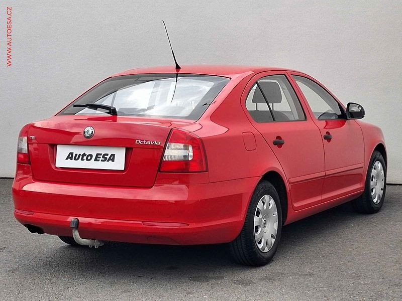 Škoda Octavia (2012) 1.4TSi, 1.maj,ČR, servis - fotka 4 z 15