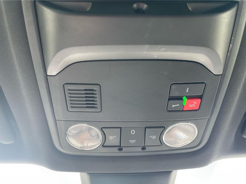 Škoda Karoq 2.0 TDi Sportline - fotka 26 z 30