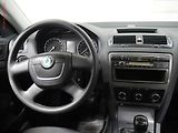 Škoda Octavia (2011) 1.6TDi, AC, el. výbava - náhled 11