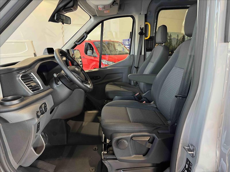 Ford Transit (2026) 2,0 EcoBlue 110 KW 8st. automa - fotka 9 z 16