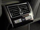 Škoda Superb 2,0 TDi  DSG 4x4 Scout Virtual - náhled 20