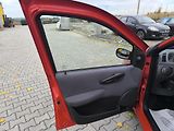 Fiat Punto (2005) 1.3 DOLOŽENÉ KM,SERVISNÍ KN - náhled 15