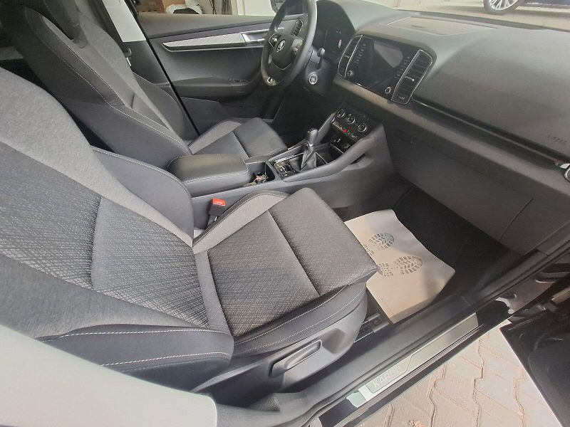 Škoda Karoq (2024) TOP SELECTION TSI 1.5/110KW 6M - fotka 28 z 44