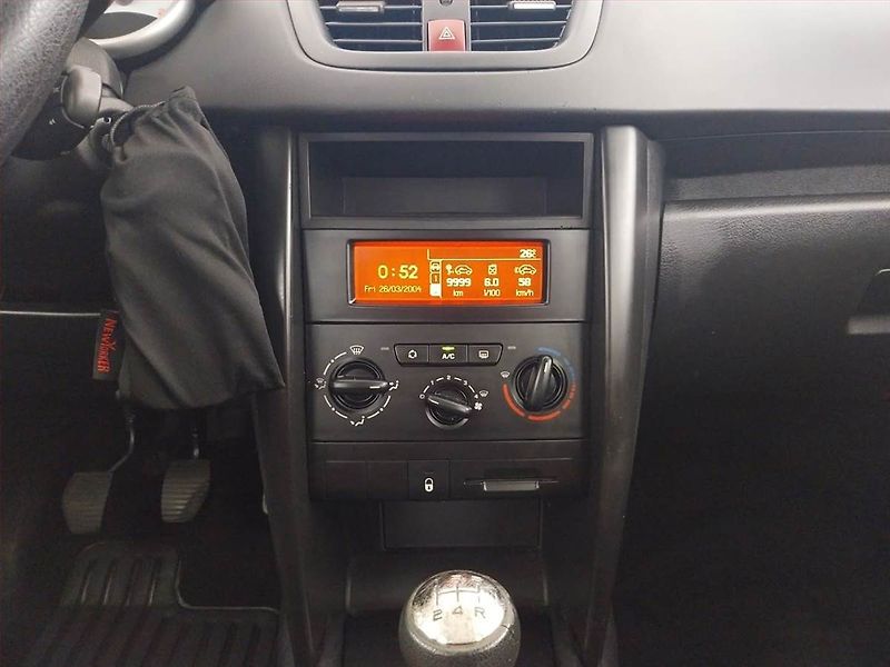 Peugeot 207 (2007) 1.6 HDi, po STK, Tažné - fotka 12 z 18