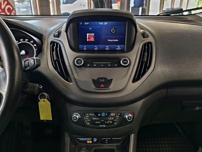 Ford Tourneo Courier 1.5 TDCi VÝHŘEVY, PDC, ČR, DPH - fotka 13 z 24