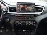 Kia Ceed (2019) 1.6 CRDi, ČR, AC, temp - náhled 11