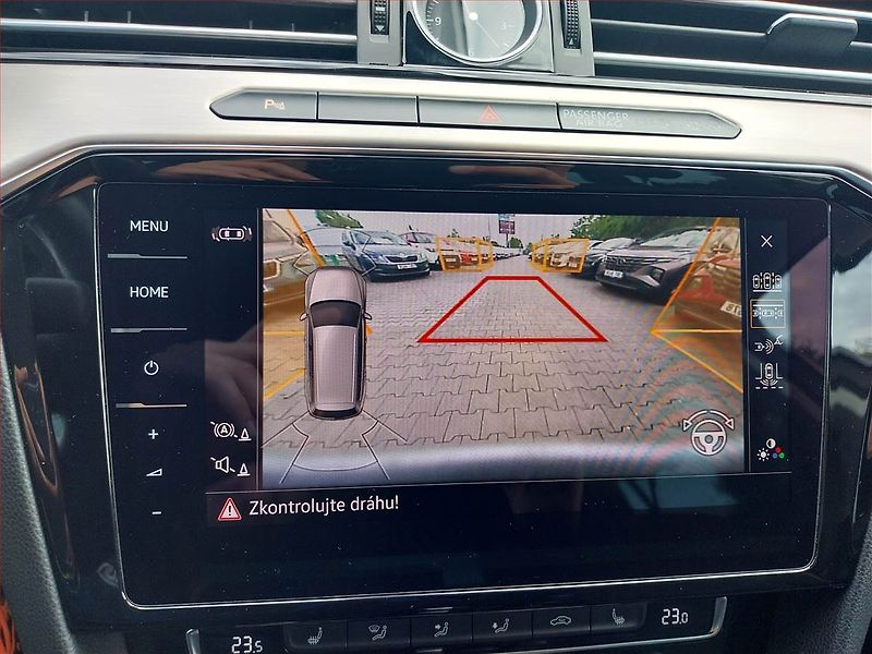Volkswagen Passat (2018) Highline 2.0 TDI, Automat - fotka 12 z 21