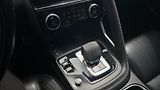 Jaguar E-Pace (2021) 2.0 D200 mHEV AWD R-Dynamic SE - náhled 7