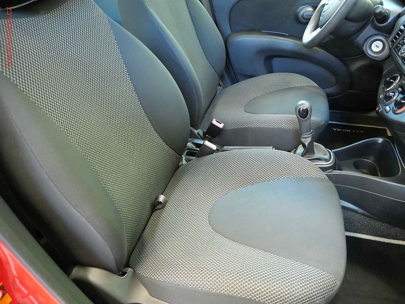 Nissan Micra (2009) 1.2i, Klima - fotka 11 z 18