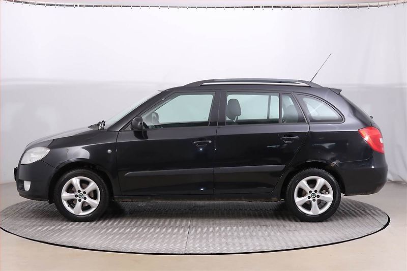 Škoda Fabia (2009) Elegance 1.6 16V, po STK - fotka 3 z 14