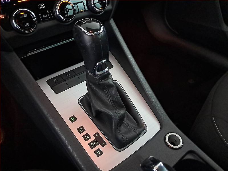 Škoda Octavia (2019) 1.6 TDI, Automat, Tempomat - fotka 13 z 15