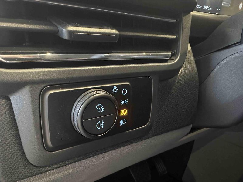 Ford Tourneo 2,0 EcoBlue 125 kW/170k  Custo - fotka 9 z 11