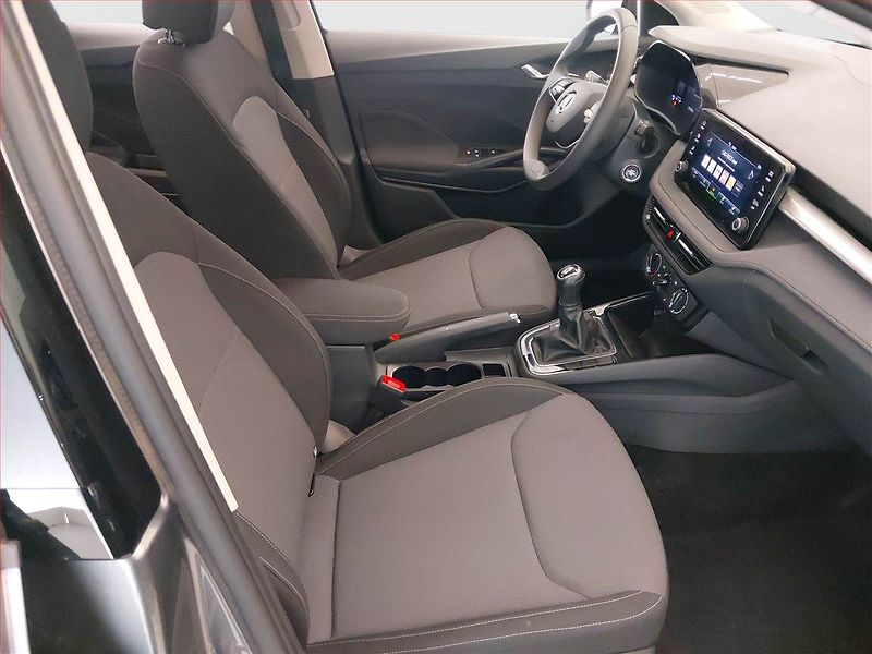 Škoda Fabia (2024) 1.0, Serv.kniha, Tempomat - fotka 9 z 15