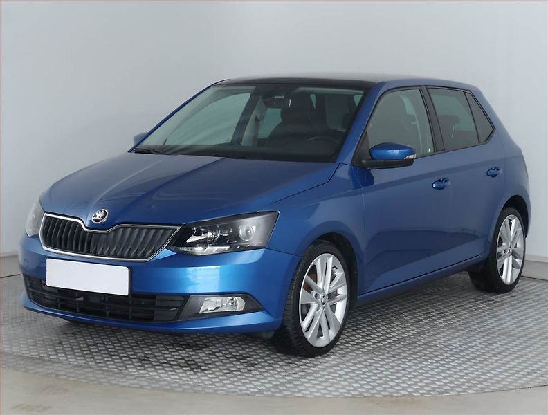 Škoda Fabia (2014) Style 1.2 TSI, Serv.kniha - fotka 2 z 18