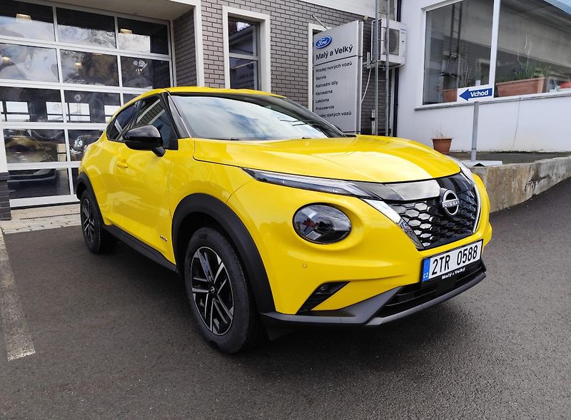 Nissan Juke (2024) 1.6 HEV 143k N-CONNECTA, DEMO - fotka 1 z 17