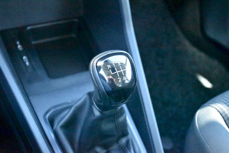 Volkswagen Caddy (2022) 2.0 TDI 90kW - fotka 23 z 34