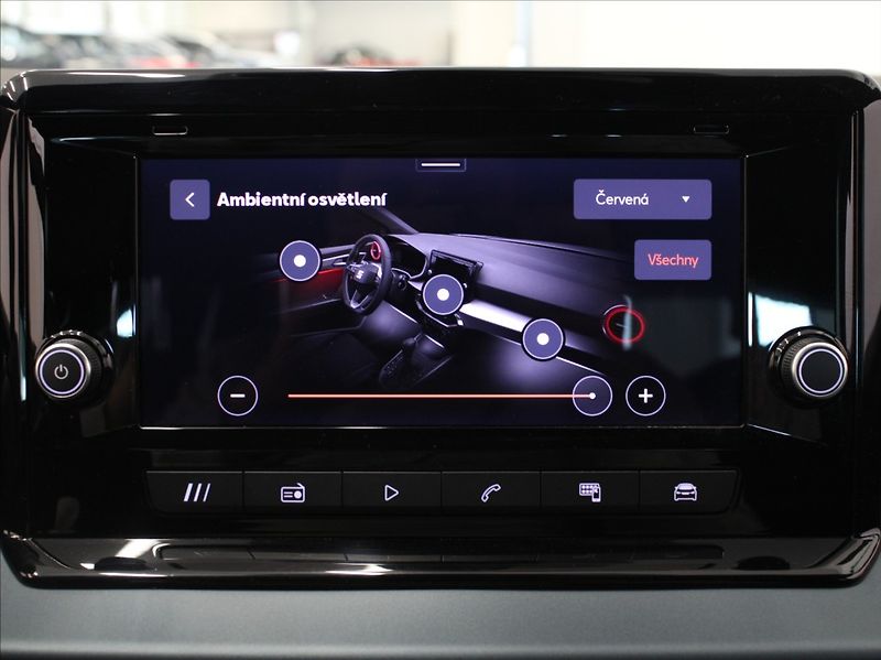 Seat Arona 1,0 TSi DSG Xperience 5L.Zár. - fotka 12 z 23