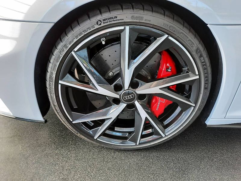 Audi R8 (2025) Spyder V10 performance 5.2TFSI - fotka 19 z 27