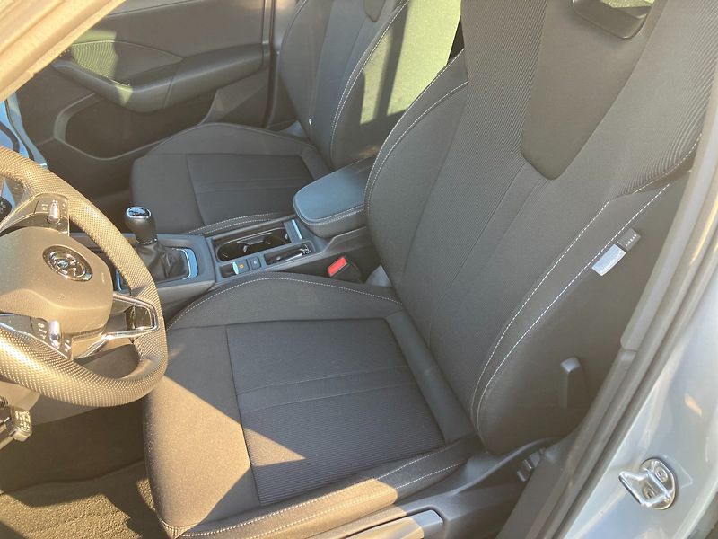 Škoda Octavia (2022) 1.5TSI 110kW STYLE SPORTline - fotka 21 z 36