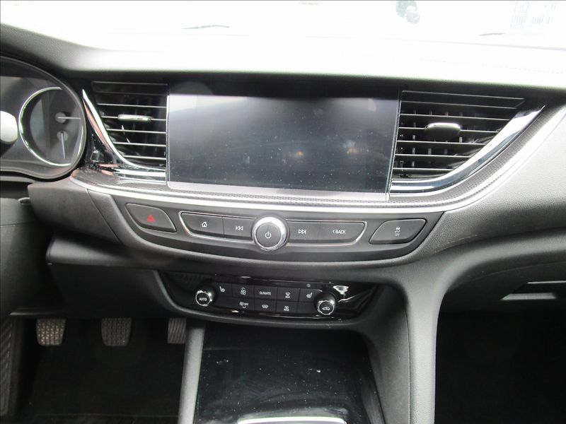Opel Insignia ST 1.5 CDTi, aut. Klima, LED - fotka 9 z 41