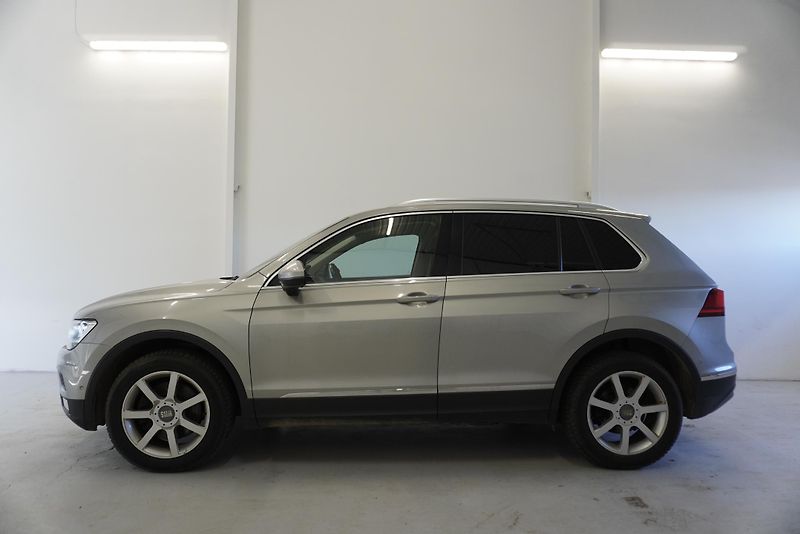 Volkswagen Tiguan (2016) 2.0TDi - 140 kW HIGHLINE 4x4 - fotka 8 z 31