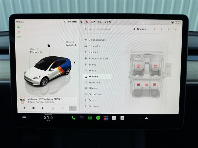 Tesla Model Y 0,0 RWD SoH 94% - fotka 36 z 50