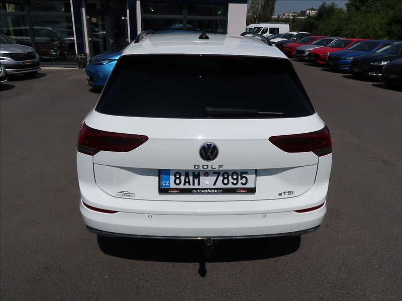 Volkswagen Golf 1,5 TSi,110kW,1majČR,Style,DPH - fotka 8 z 24