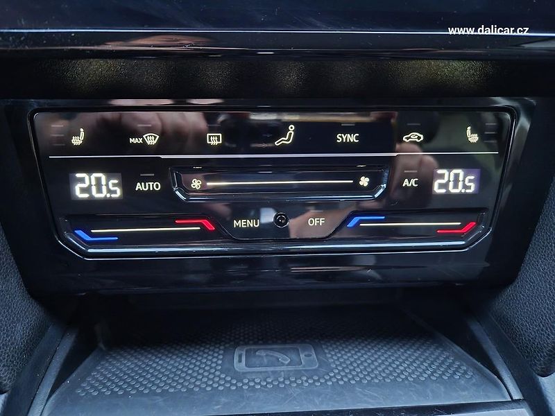 Volkswagen Passat Variant (2021) 2.0TDI 147kW ALLTRACK DSG 4X4 - fotka 31 z 56