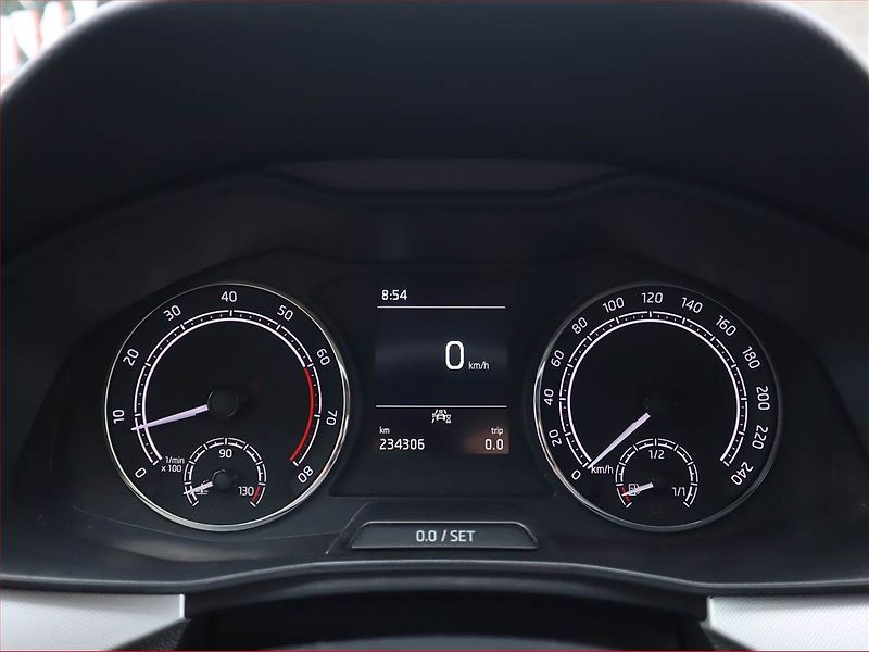 Škoda Scala (2022) Ambition 1.5 TSI, Serv.kniha - fotka 11 z 21
