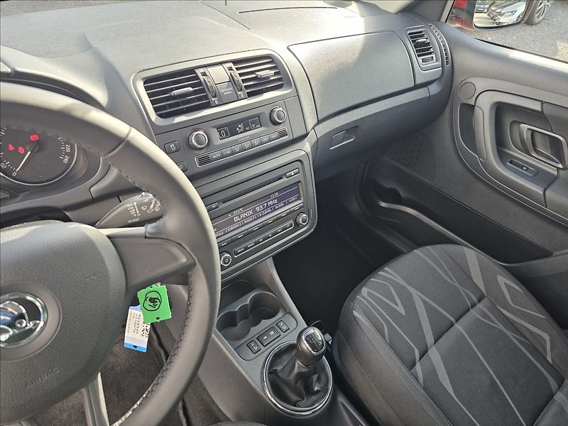 Škoda Fabia II 1,2TSi 63 KW Fresch STK - fotka 13 z 41