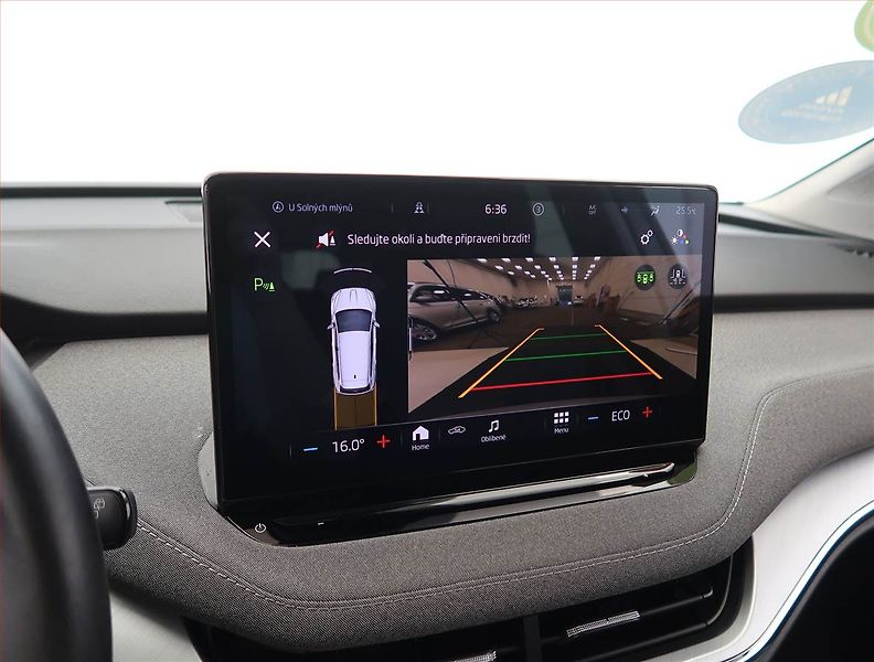 Škoda Enyaq (2023) 60 (62 kWh), SoH 92% - fotka 20 z 28