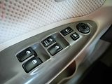 Hyundai Tucson (2008) 2.0CRDi, AC, TZ - náhled 14