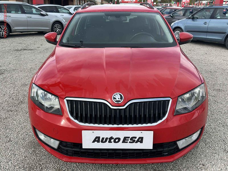 Škoda Octavia (2015) 1.6 TDi, Ambition, AC, park - fotka 2 z 23